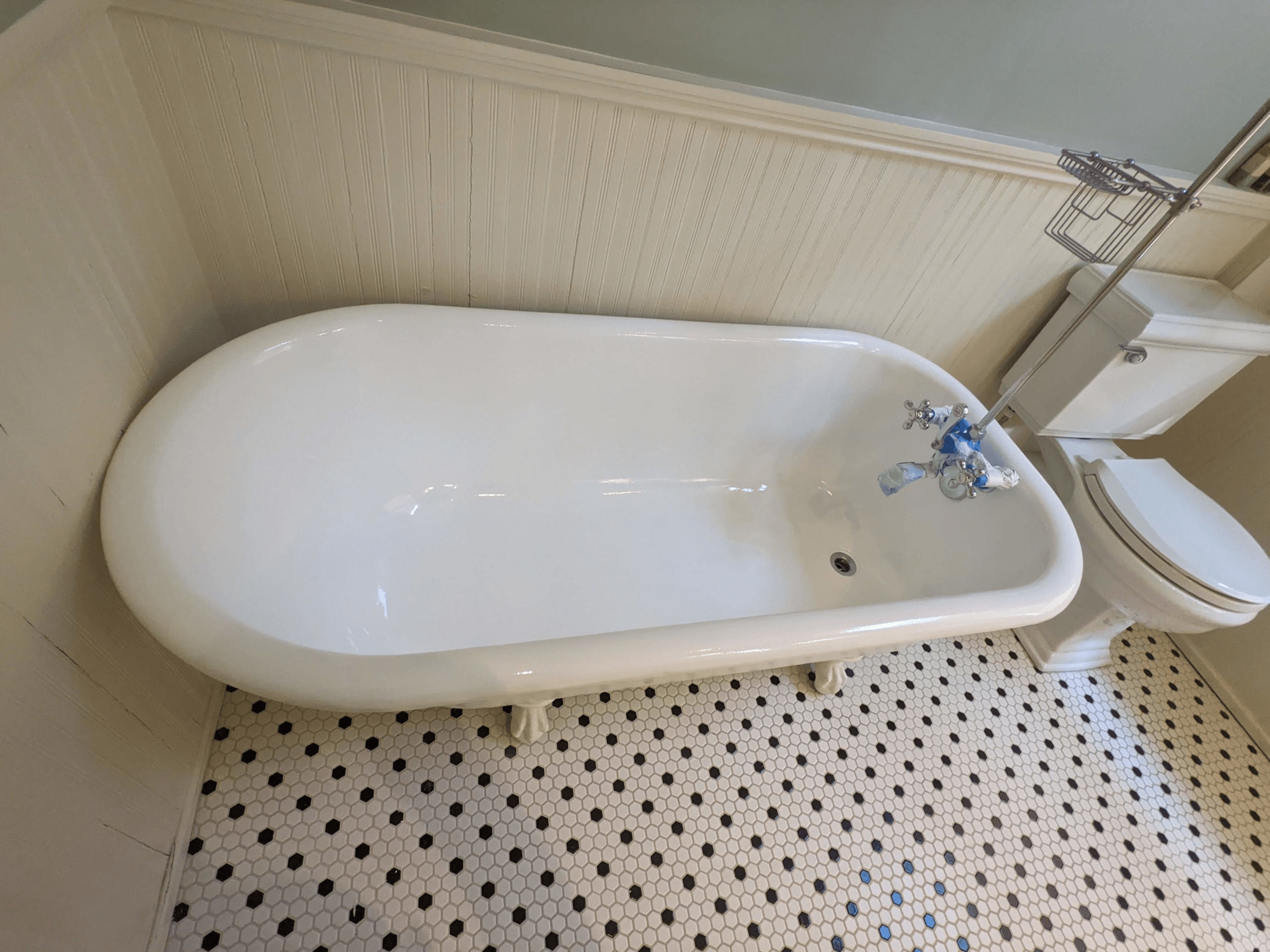 Bathroom Ceramic Floor Tile Refinishing Services in Baltimore, Nottingham, MD and Washington, DC