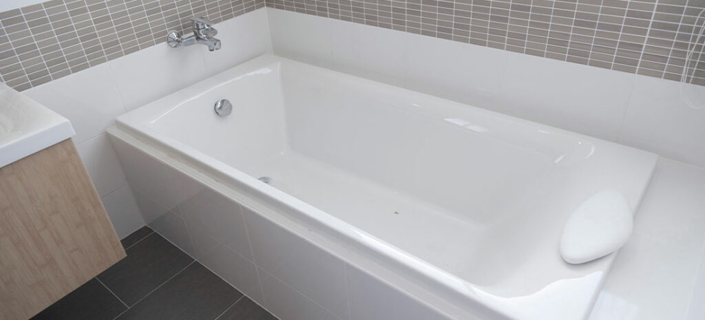 Is Reglazing A Tub The Same As Refinishing?