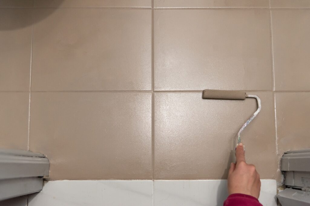 Why You Should Choose Tile Reglazing for Your Bathroom