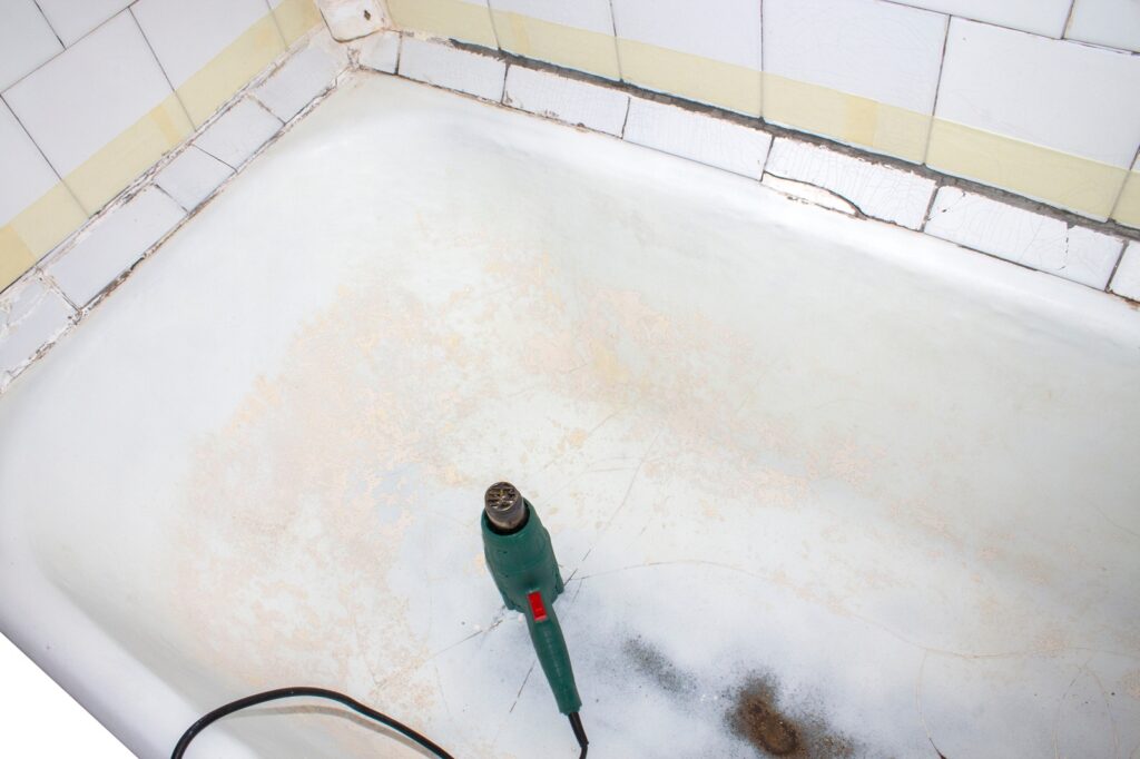 Professional fiberglass bathtub crack repair in Baltimore Maryland home bathroom